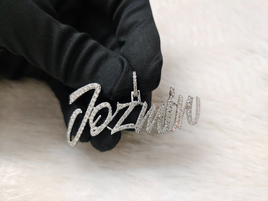 Solitare Name Pendant (Single Row)