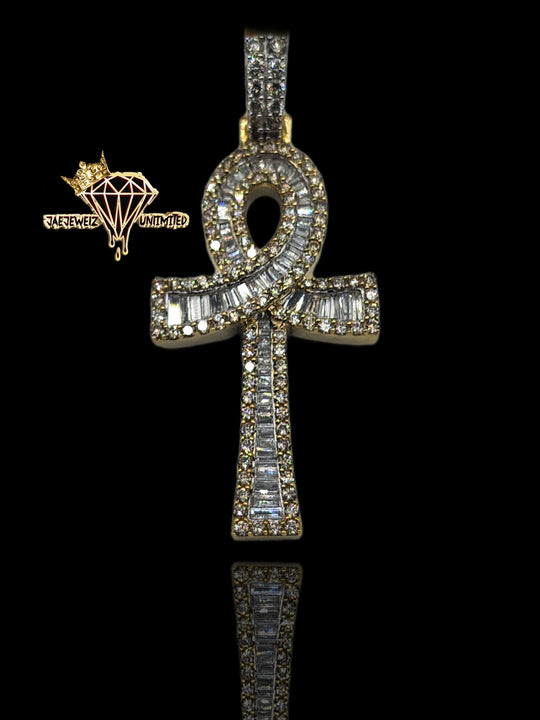 Baguette Ankh (10k Gold Diamond)