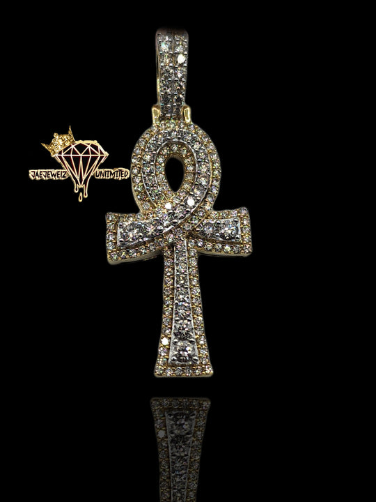 Ankh (10k Gold Diamond)